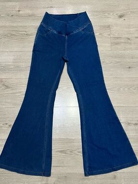 Women's High Waited Flare Jeans Stretch Denim Bell Bottom Blue Retro Medium